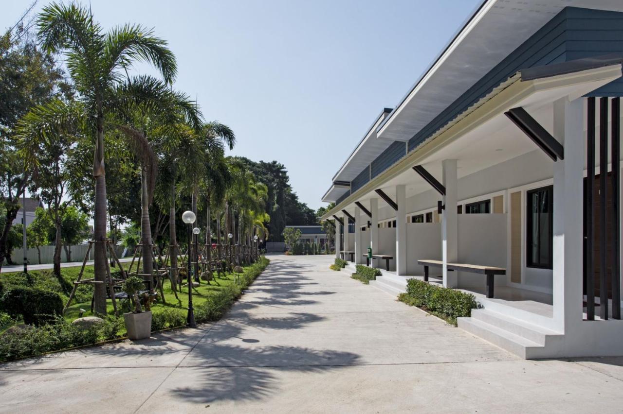 Srida Resort Lanna And Cafe Чиангмай Экстерьер фото